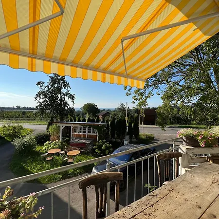 Cafe Canape, Wohlfuehlen Auf Dem Sonnigen Balkon Zwischen & Bodensee Apartment *