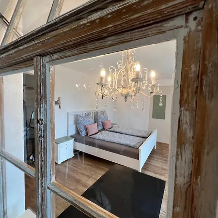 Cafe Canape - Entspannen Auf Dem Sonnigen Balkon Apartman *