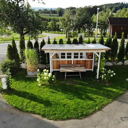 Cafe Canape, Wohlfuehlen Auf Dem Sonnigen Balkon Zwischen & Bodensee
