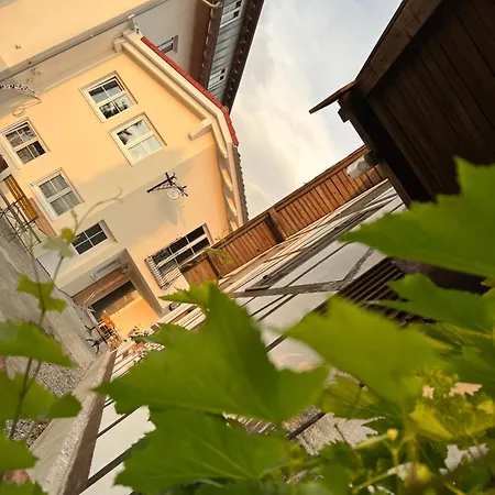 Apartment Cafe Canape, Wohlfuehlen Auf Dem Sonnigen Balkon Zwischen & Bodensee Ravensburg
